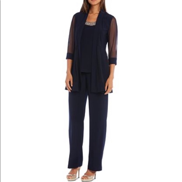 R & M Richards Embellished Pantsuit Black Two piece Pantsuit Beaded Neckline - Picture 1 of 15